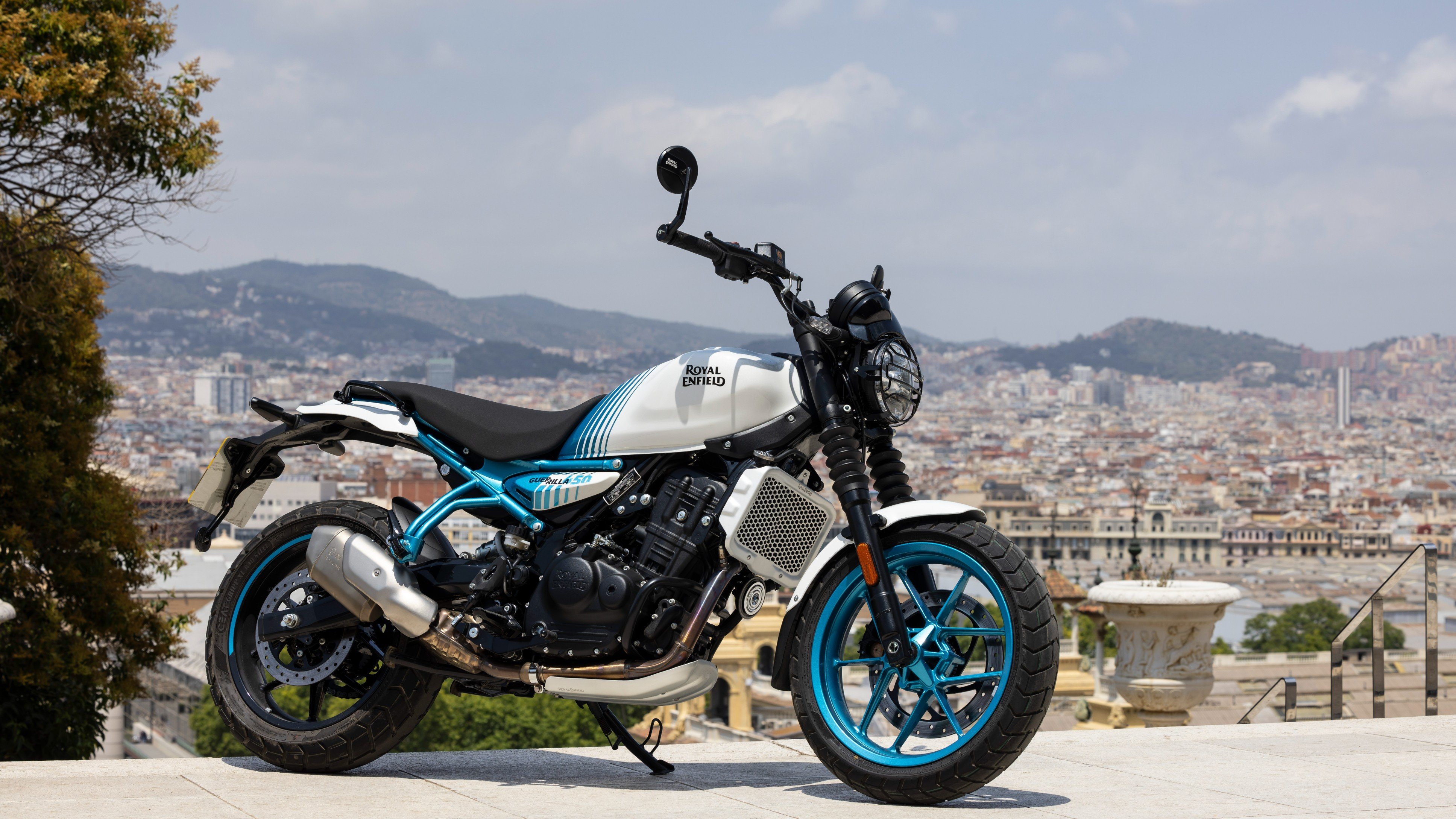 Sept Auto Sales Preview: GST 2.0 Drives Bumper Month! Eicher, TVS, Tata Motors To Lead Growth